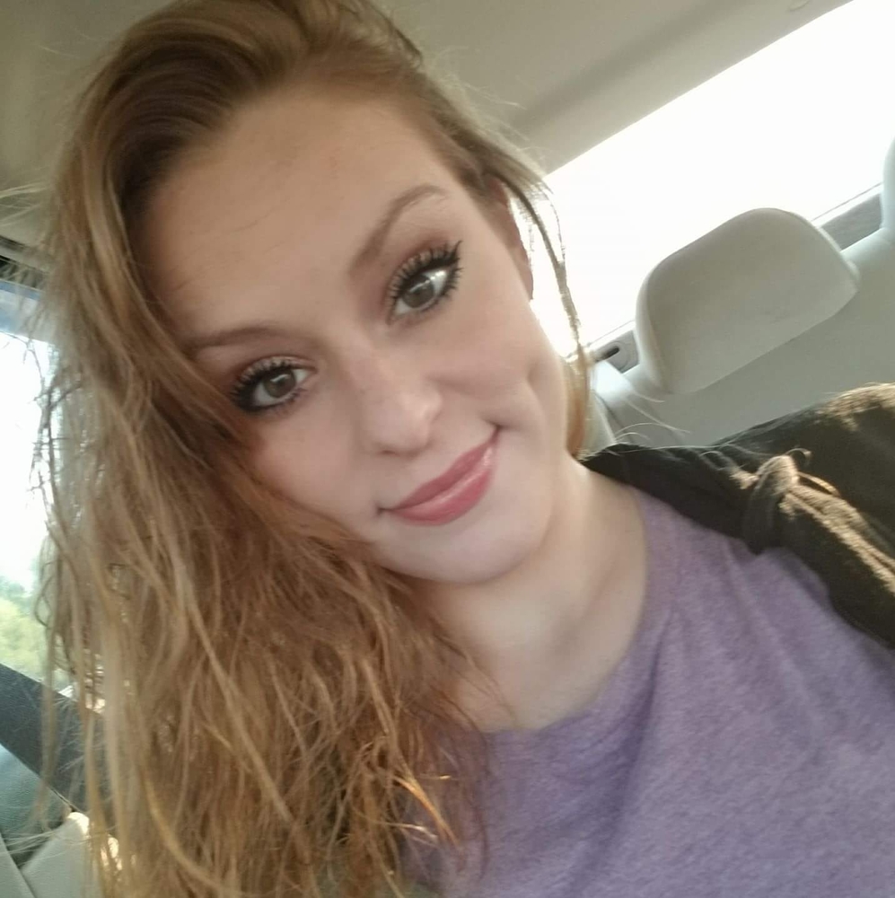 Meet your Posher, Casondra